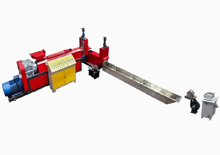 Revolutionizing Waste Management: The Power of Plastic Granulator Machines - Image 3