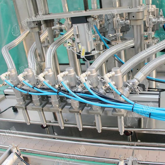 The factory sells carbonated soft drink filling machines for glass bottles - Image 3