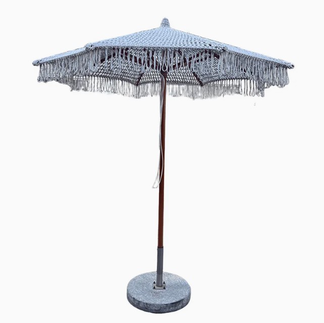 Transform Your Outdoor Space with a Premium Courtyard Umbrella - Image 3