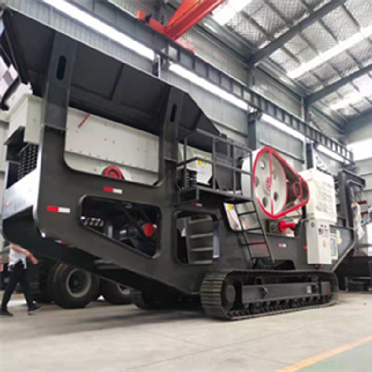 Track-mounted mobile crusher Construction waste limestone crusher Ore basalt crusher - Image 5